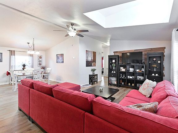 4th image of 1400 W Marlette St Space 2