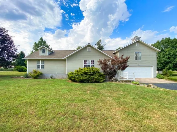 209 Cross Road Cemetery Rd, Harrison, AR 72601