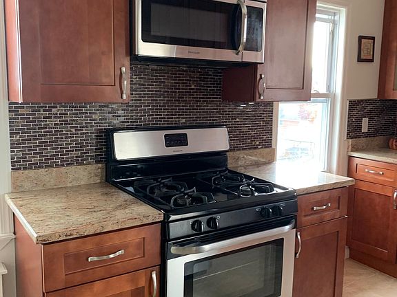 5th image of 19 Juniper Pl #2