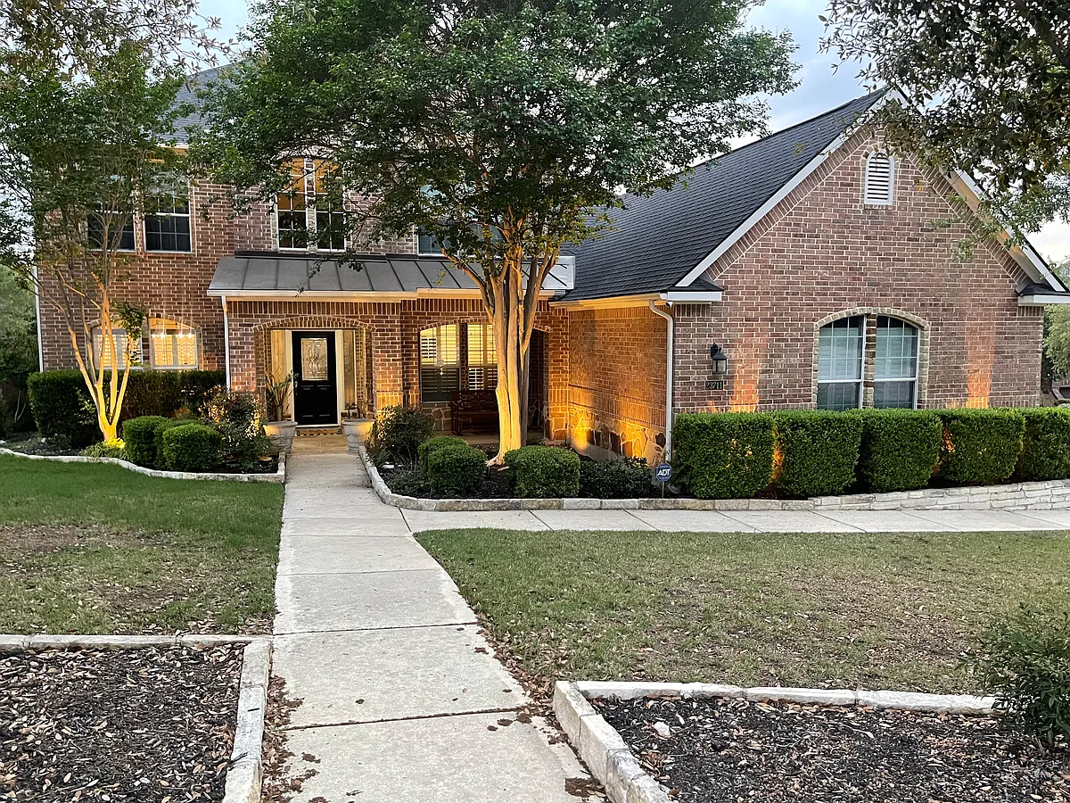 Building Photo - 23711 Cibolo Cv
