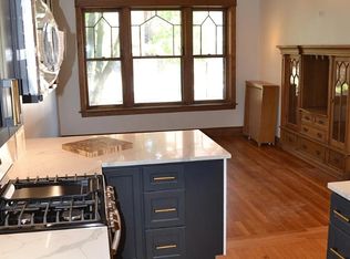 1200 W Waveland Ave APT 1, Chicago, IL 60613