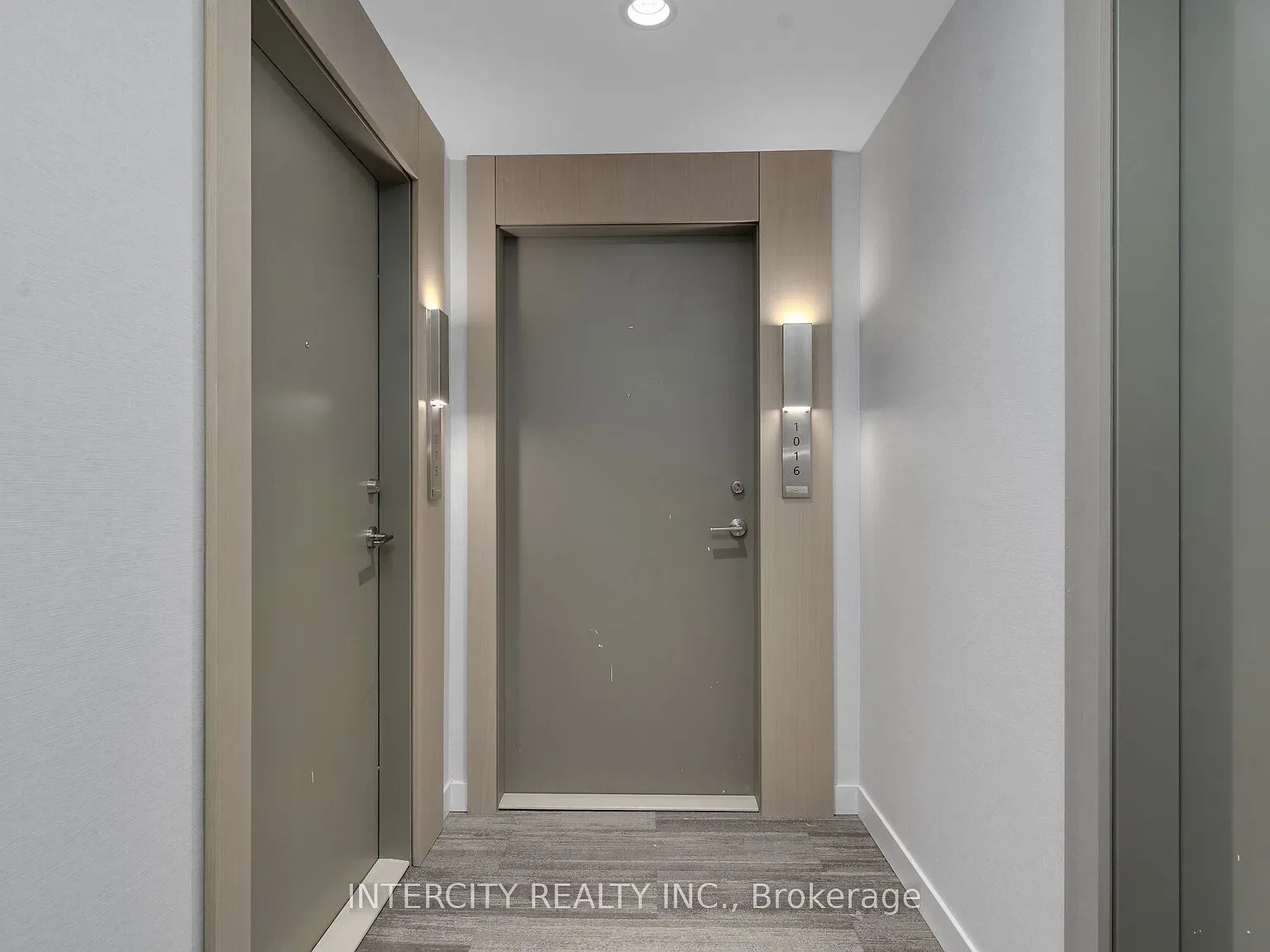 15 Skyridge Dr — Photo 4