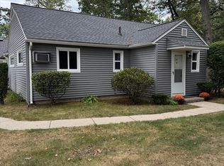 87 Partridge Ln #87, Chicopee, MA 01022