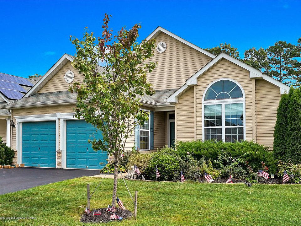 1st image of 182 Enclave Blvd