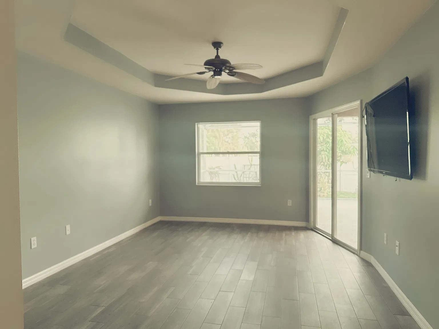 3 bed, 1819 sqft, $2,550 — Photo 4