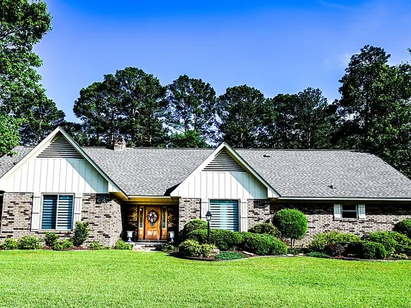 64 Sassafras Dr, Magnolia, AR 71753