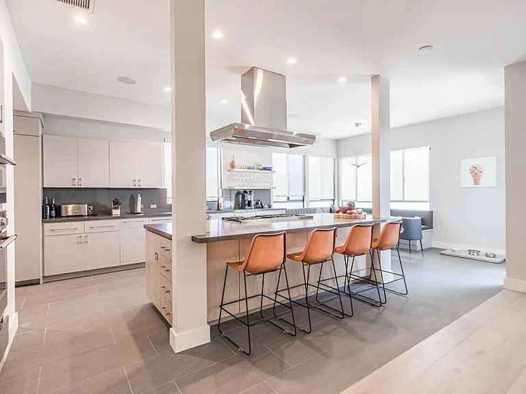 1115 14th St #Penthouse 306 — Photo 4