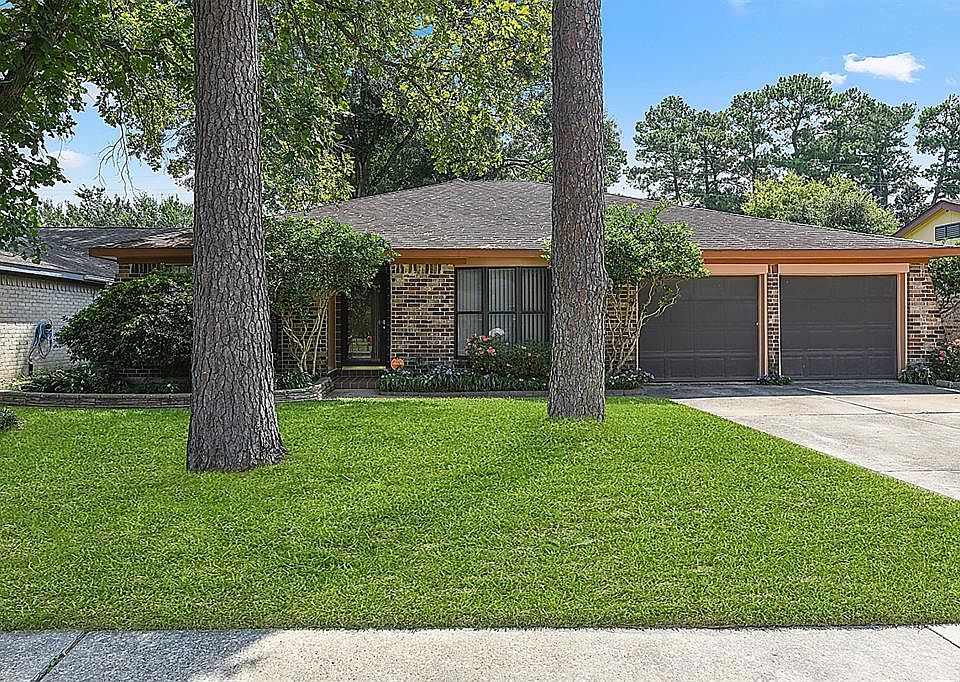 1st image of 20214 Foxchester Ln