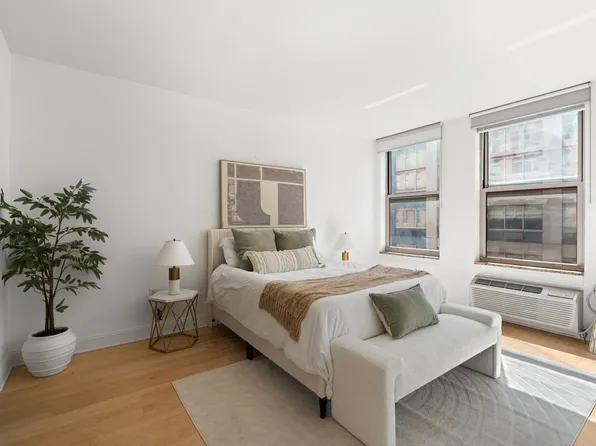 10 Regent Street image 12 of 31