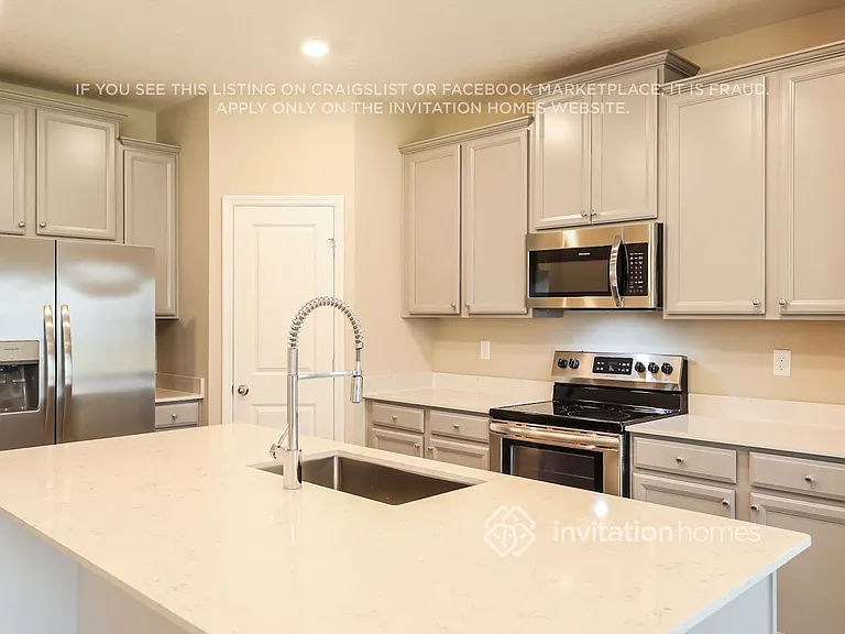 6743 Falls Chase Ln — Photo 7