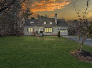 7 Bow Dr, Acushnet, MA 02743