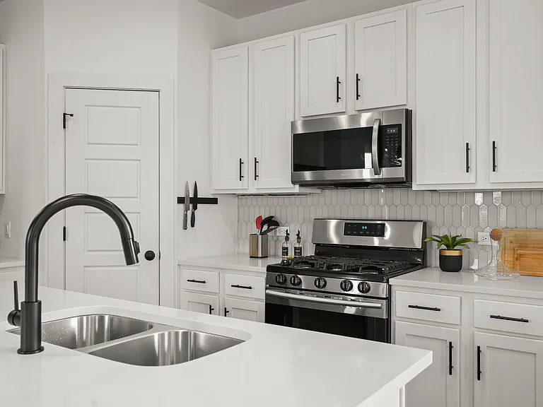 5160 N A W Grimes Blvd #125 — Photo 8