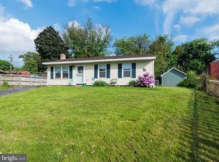392 Westview Rd, Fayetteville, PA 17222