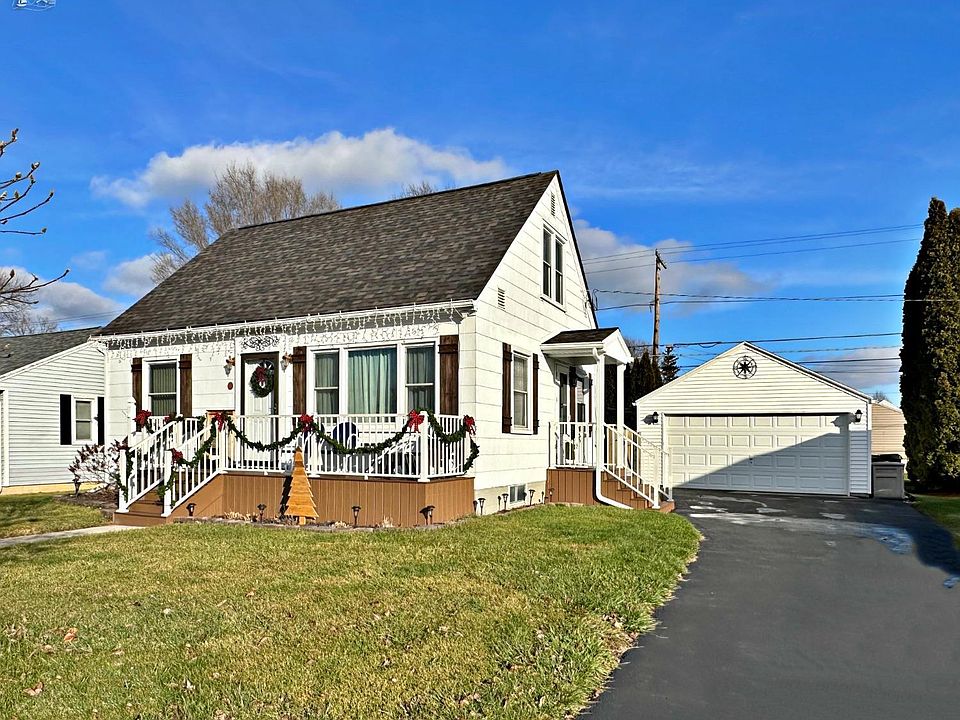1st image of 10 Edison Ave