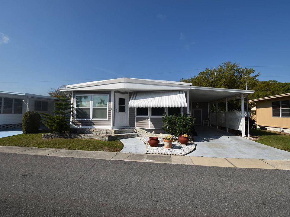 1st image of 26 Beechwood Ln
