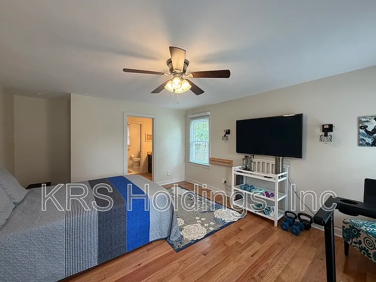 1520 Woodside Ct N — Photo 10