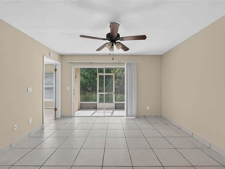 13829 Timberland Dr #101 — Photo 17