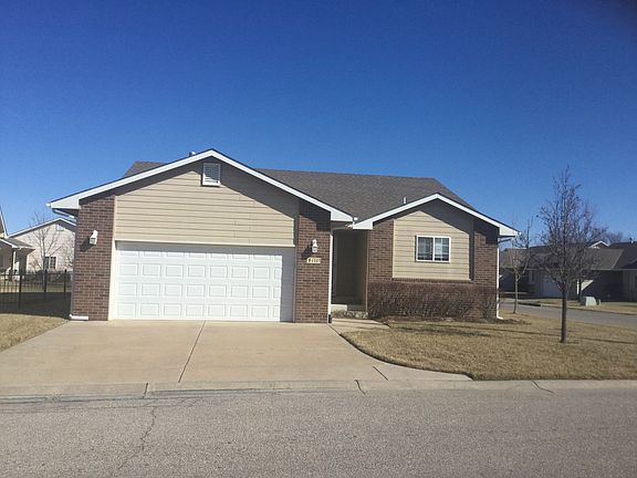 Spacious 2 car garage 