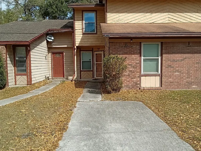 4775 Barnes Rd — Photo 1