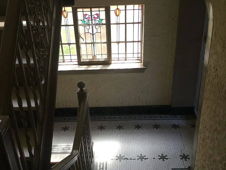 42 Academy Ave — Photo 9
