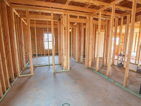 4th image of 8737 Poppey Pl