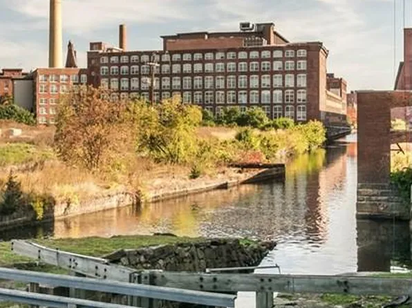 256 Market St #3010, Lowell, MA 01852