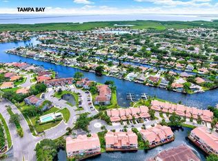 6330 Grand Bahama Cir APT E, Tampa, FL 33615