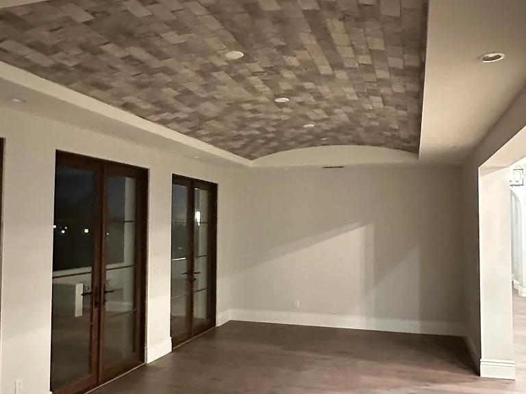 Huge dining area with vaulted ceiling