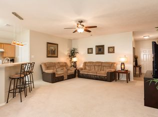 6818 Arbor Hollow Ln, Dickinson, TX 77539