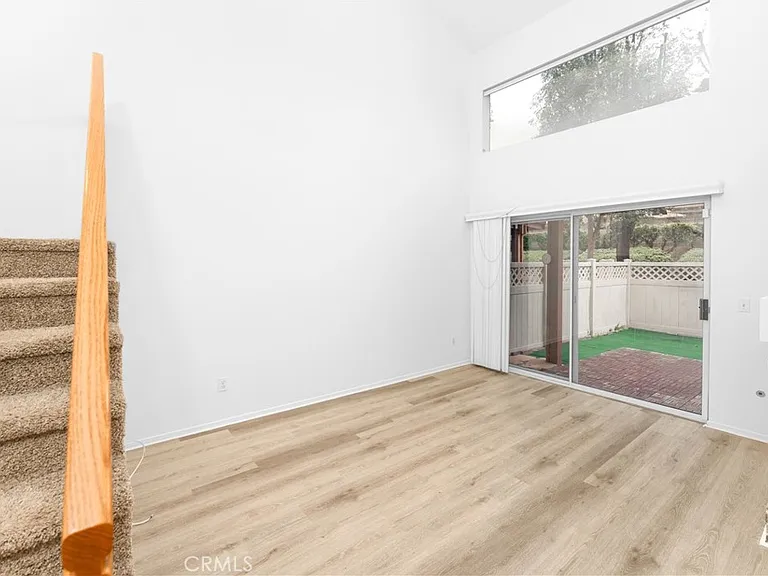12948 Avenida Empresa — Photo 6