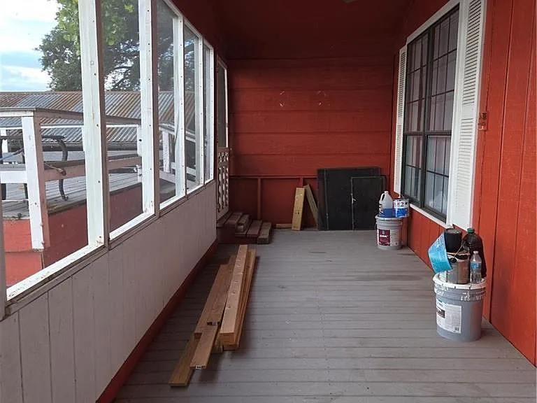 8442 Lago Vista Dr — Photo 13
