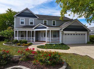 454 Willington Dr, Schaumburg, IL 60194