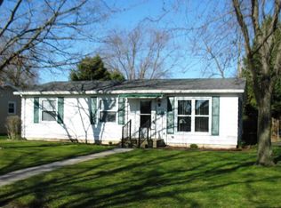 104 S 15th St, Decatur, IN 46733