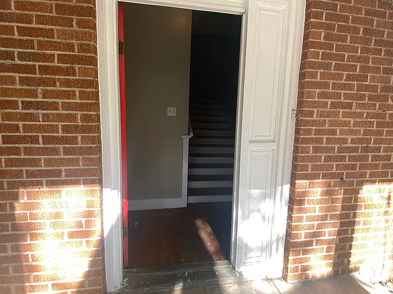 2714 Whitis Ave #A — Photo 22