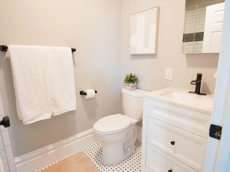 1901 Park Ave #3R — Photo 17