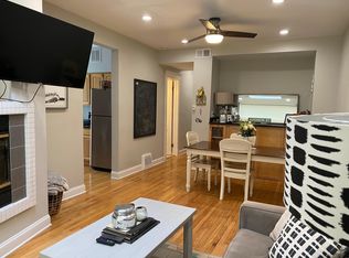 1545 W Addison St #1, Chicago, IL 60613