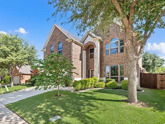 2nd image of 311 Blythe Bridge Dr