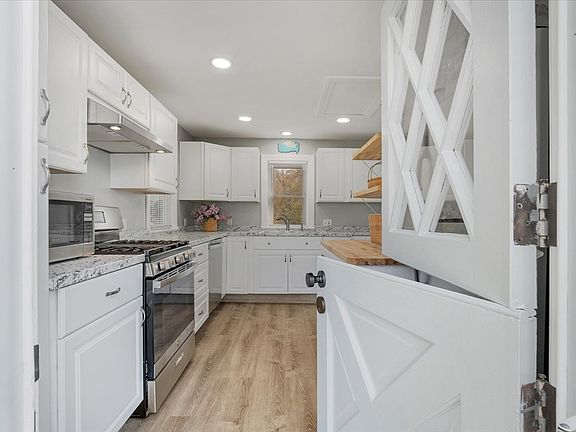 3rd image of 45 Marston Ave
