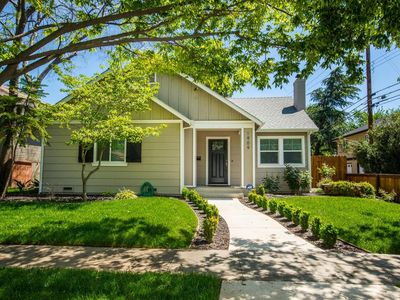 1909 49th St, Sacramento, CA, 95819