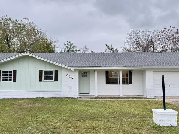 312 Missouri Ave, Lynn Haven, FL 32444