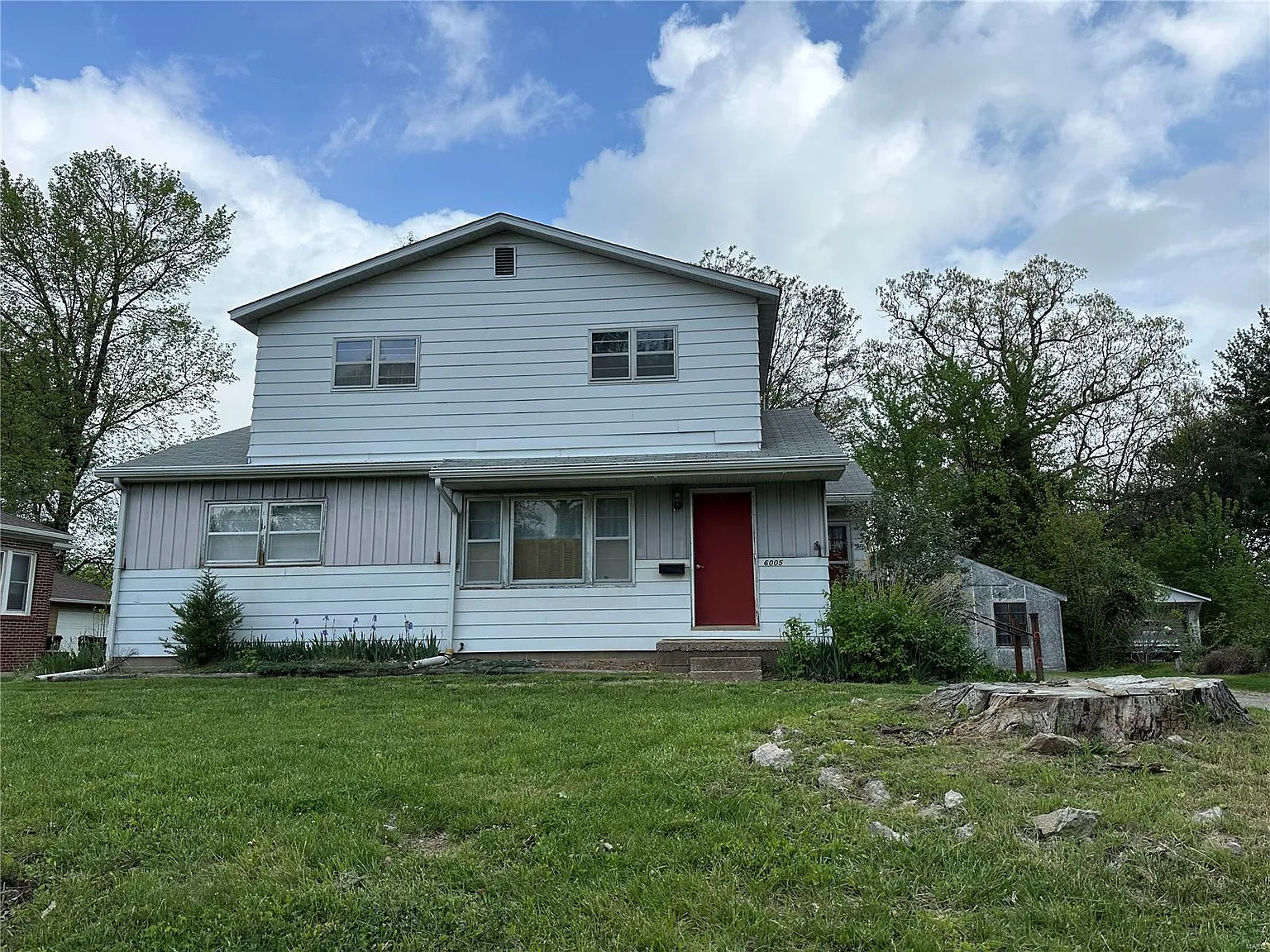 6005 N Belt W photo 1