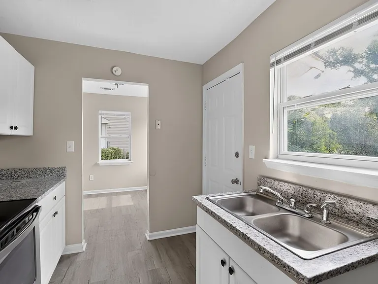 2922 Whistler Ln — Photo 10