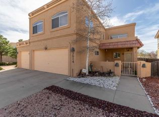 7514 Snow Blossom Rd, Santa Fe, NM 87507