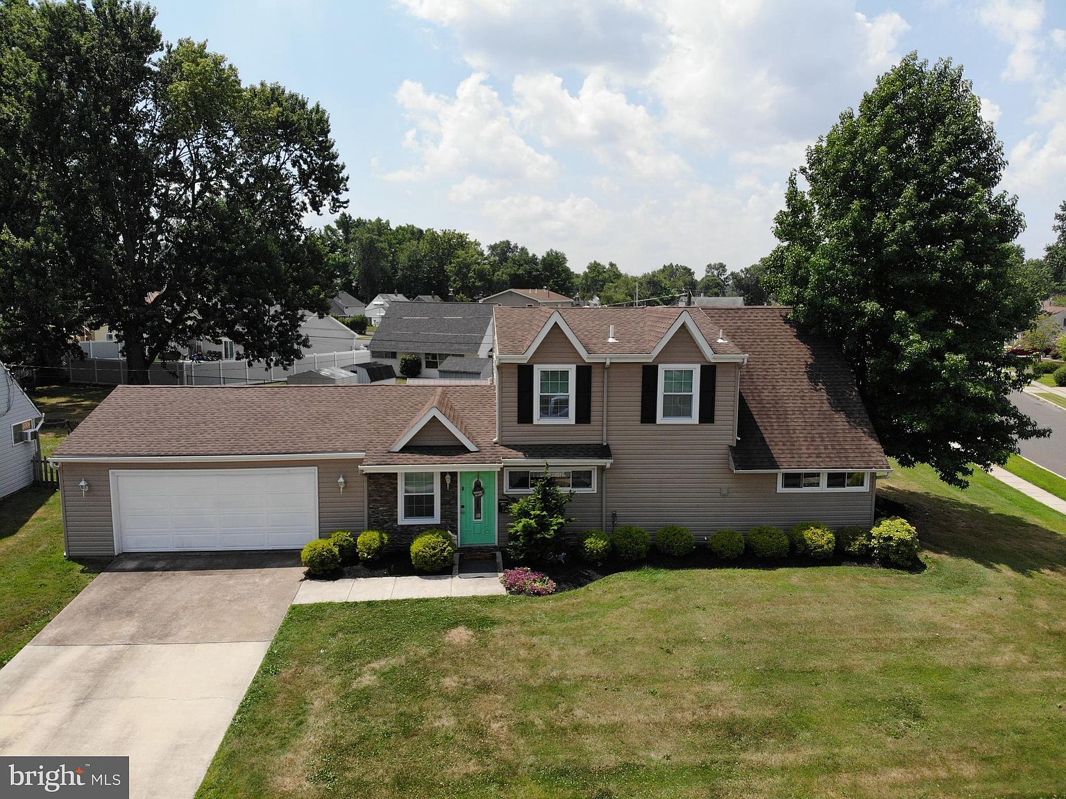 2 Ice Pond Rd, Levittown, PA 19057 Zillow