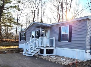 65 Lone Star Ave, Farmington, NH 03835
