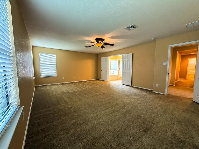 2250 Howry Dr — Photo 18