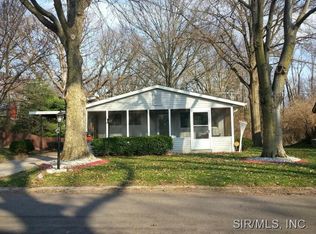 1424 Montclaire Ave, Edwardsville, IL