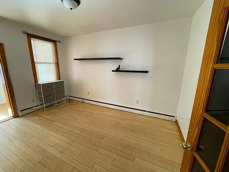 135 Jewell St #4 — Photo 12
