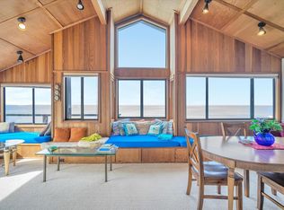 14850 Navarro Way, Manchester, CA 95459