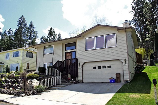 1st image of 3932 E 15th Ave